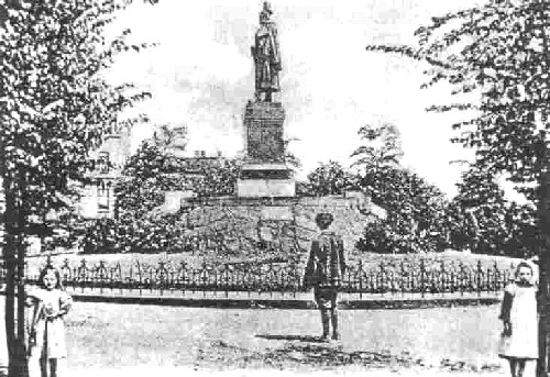   Das Kaiser-Wilhelm-Denkmal 