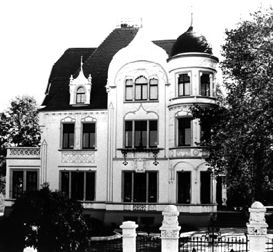  Villa Dickmann von hinten 